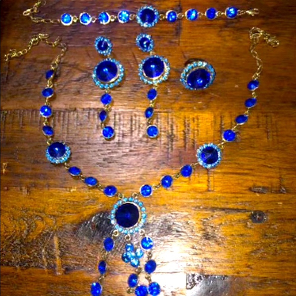 Blue and silver jewelry good quality